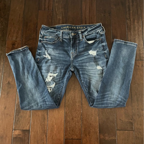 AMERICAN EAGLE Ripped Skinny Jeans - Picture 2 of 5